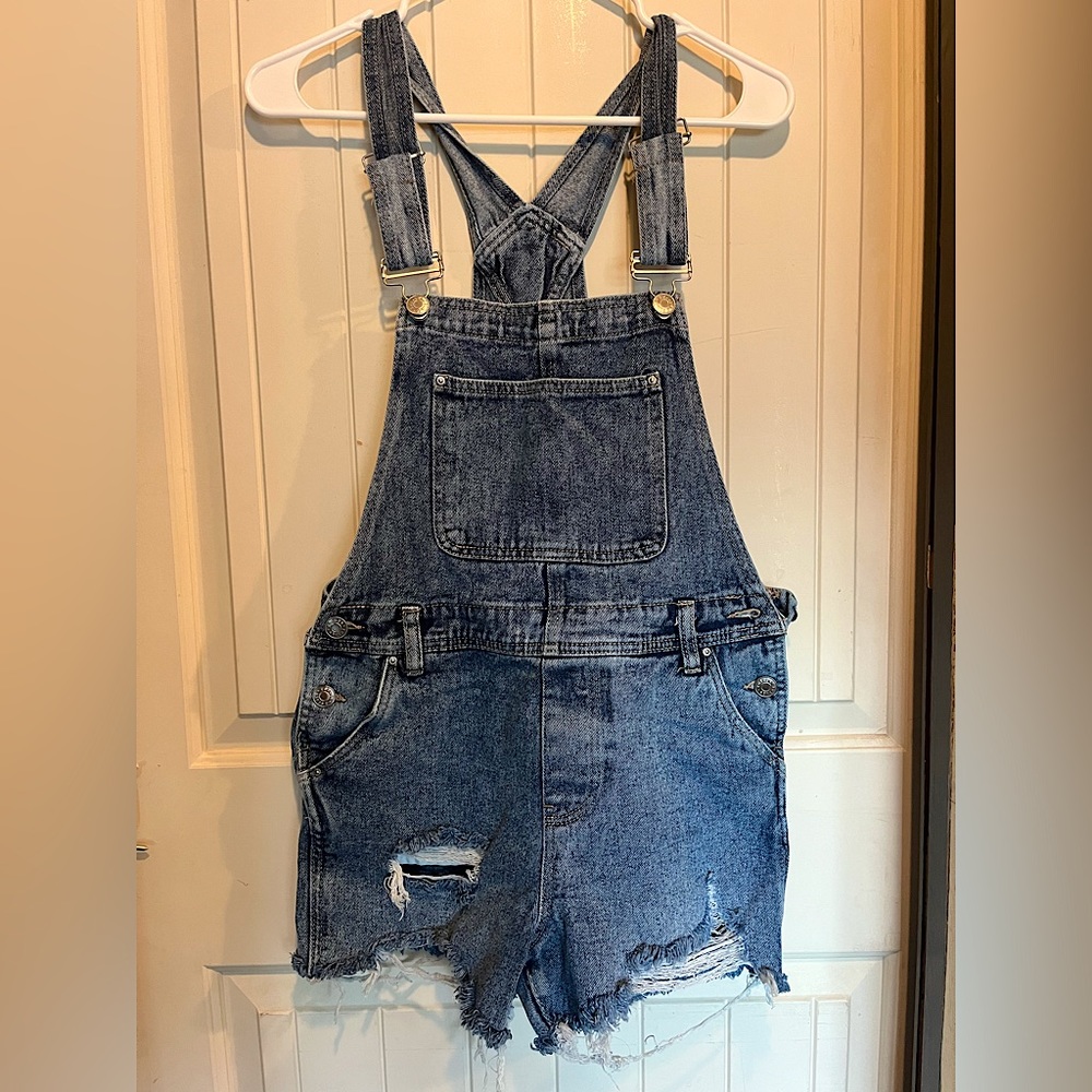 Women’s vintage style overalls shorts Size S